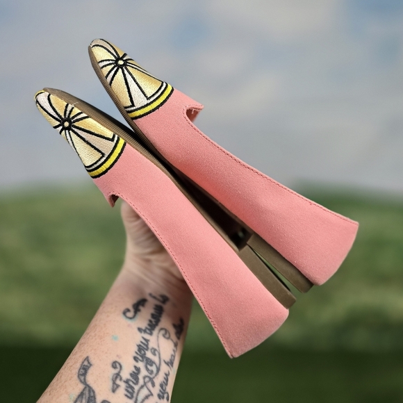 SO | authenic American heritage Lemon Embroidered loafer style fabric flats - Picture 12 of 15